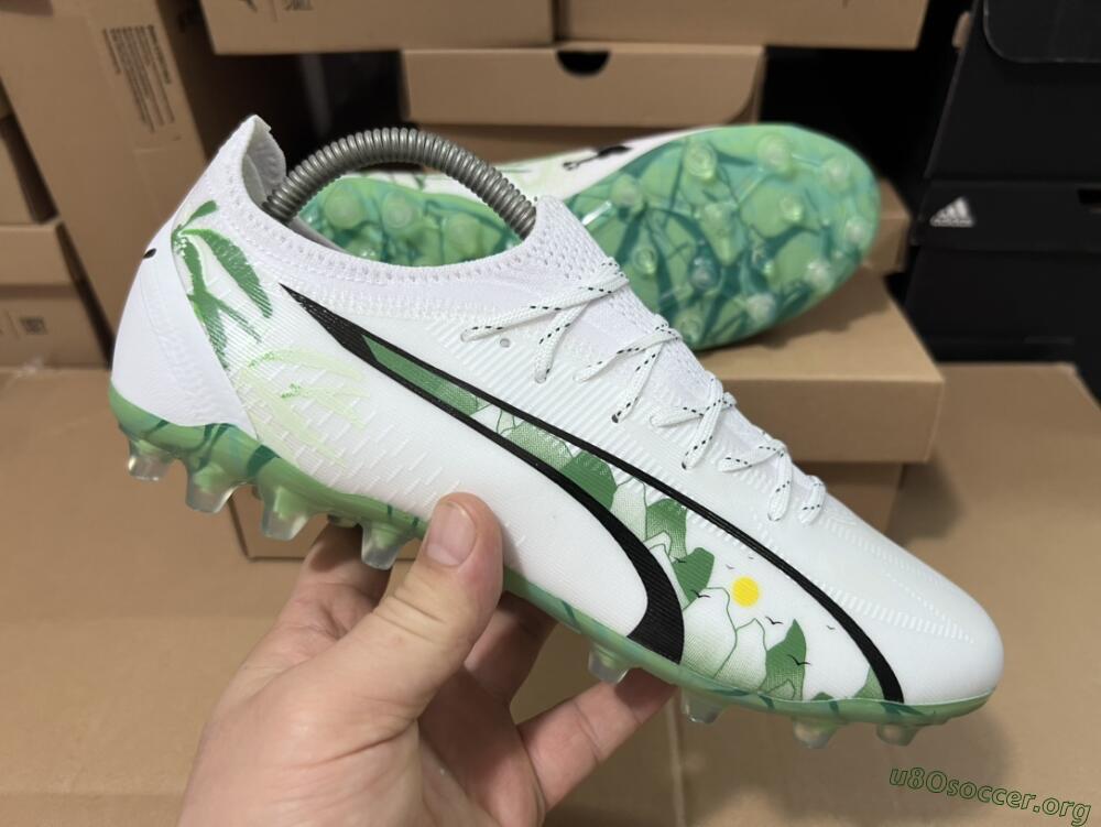 Puma Ultra Ultimate FG Football Boots - White/Black/Green
