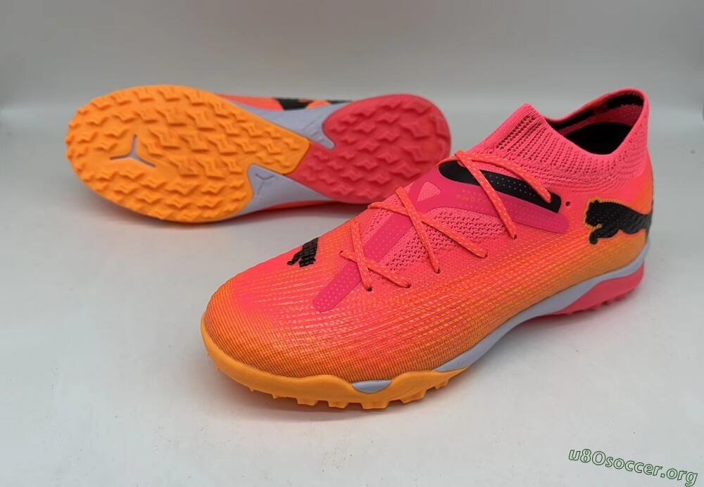 Puma Future 7 Ultimate TF Football Shoes - Pink/Black/White