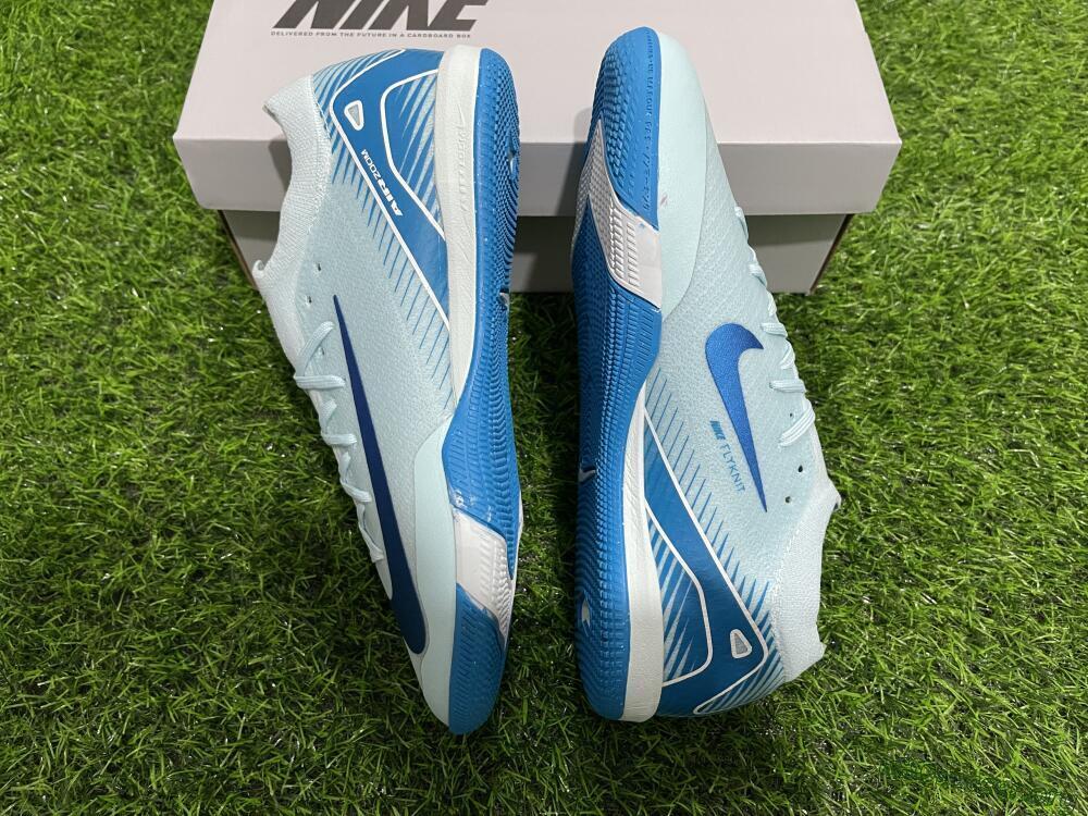 Nike Air Zoom Mercurial Vapor 16 Elite IC Football Shoes - Jade/Blue/White
