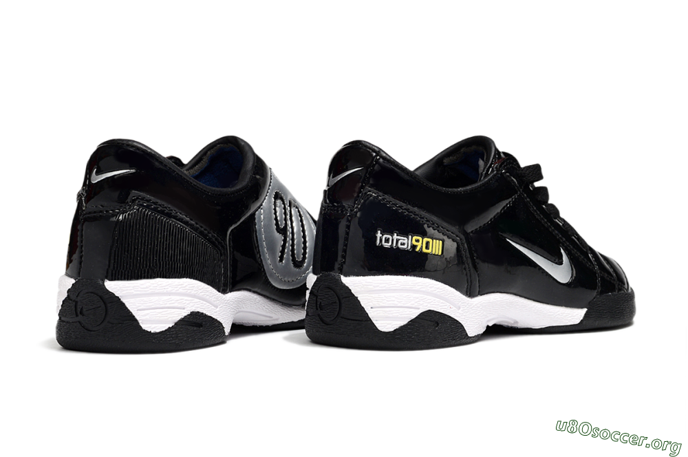 Nike Total 90 III IC Football Shoes - Black/White 6