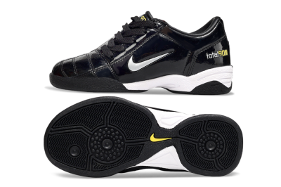 Nike Total 90 III IC Football Shoes - Black/White