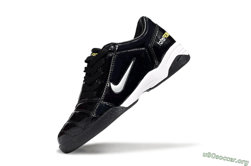 Nike Total 90 III IC Football Shoes - Black/White 5