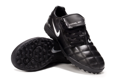 Nike Total 90 III TF Football Shoes - Black/White