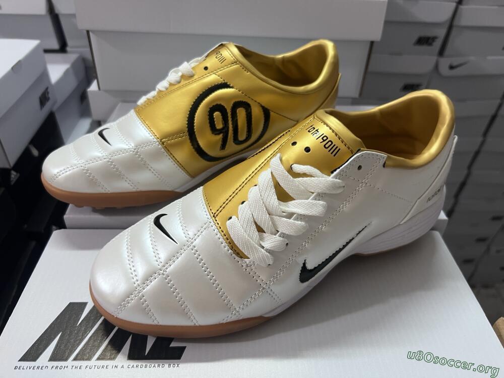 Nike Total 90 II TF Football Shoes - Silver/Black/Gold