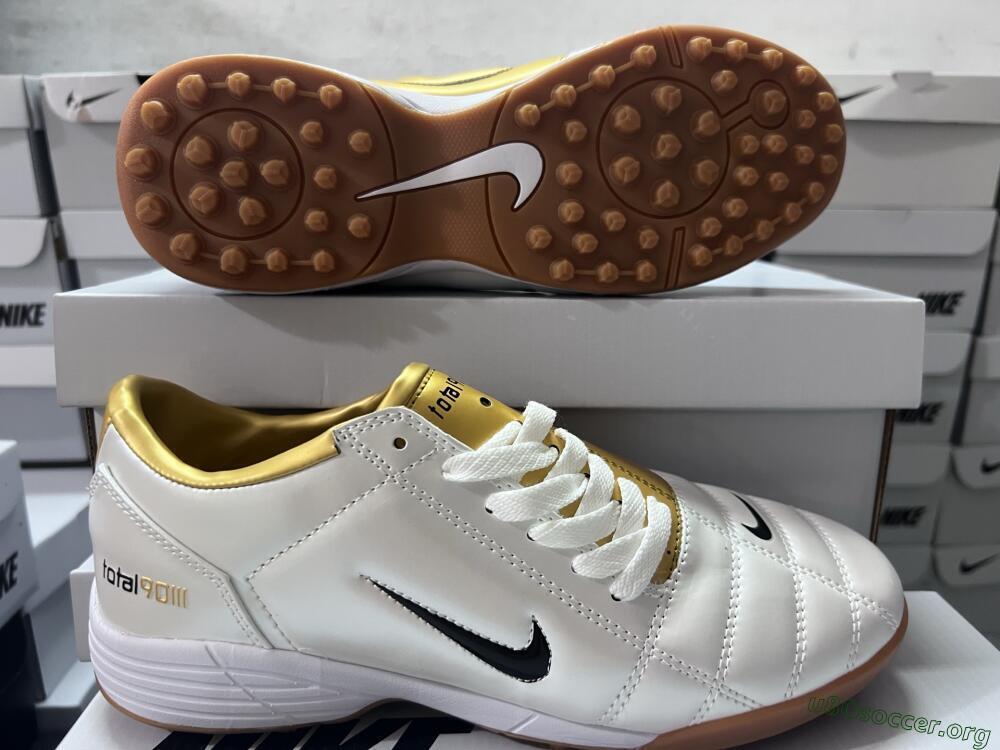 Nike Total 90 II TF Football Shoes - Silver/Black/Gold