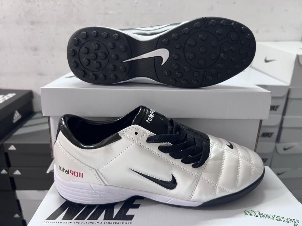 Nike Total 90 III TF Football Shoes - White/Black