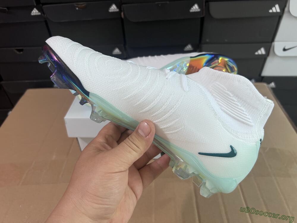 Nike Phantom Luna Elite NU FG Football Boots - White/Black/Jade