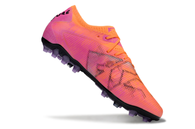 Puma Future 8 Ultimate MG Football Boots - Red/Black/Pink