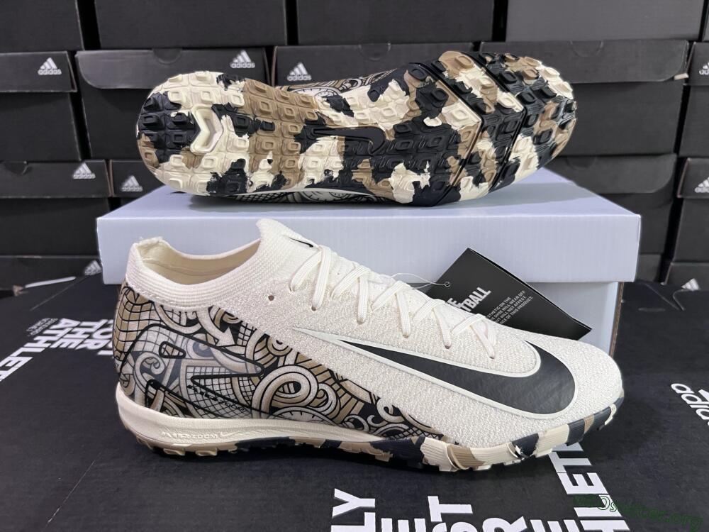 Nike Air Zoom Mercurial Vapor 16 Elite TF Football Shoes - Beige/Black/Brown