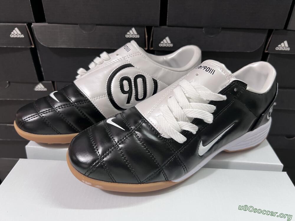 Nike Total 90 III TF Football Shoes - Black/White