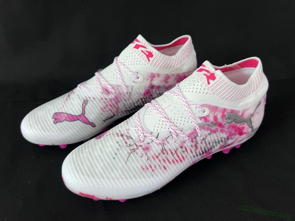 Puma Future 8 Ultimate MG Football Boots - White/Black/Red