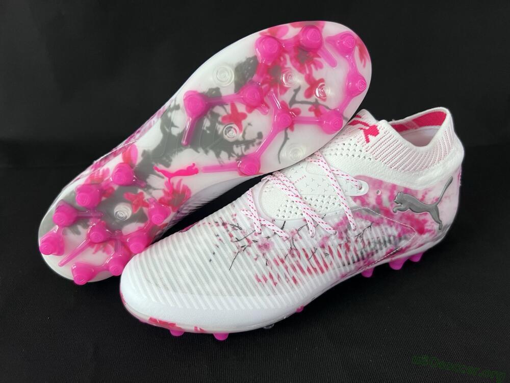 Puma Future 8 Ultimate MG Football Boots - White/Black/Red