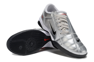 Nike Total 90 III IC Football Shoes - Silver/Black