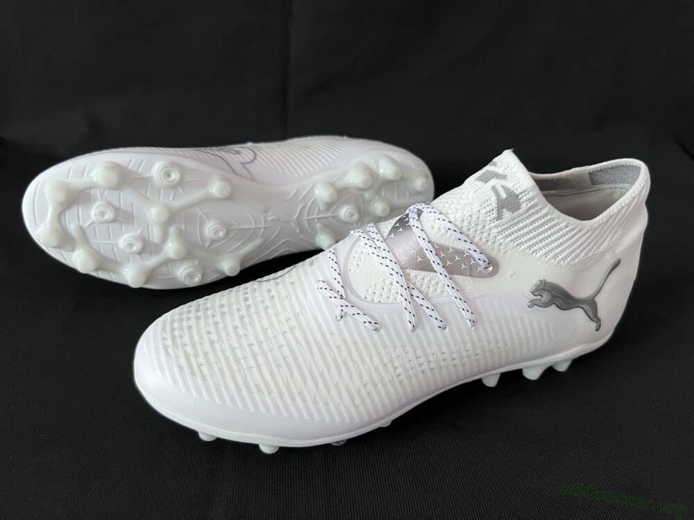 Puma Future 8 Ultimate AG Football Boots - Beige/Black/White