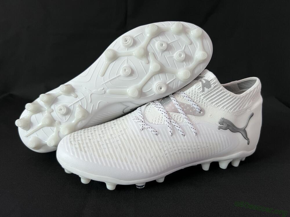 Puma Future 8 Ultimate AG Football Boots - Beige/Black/White