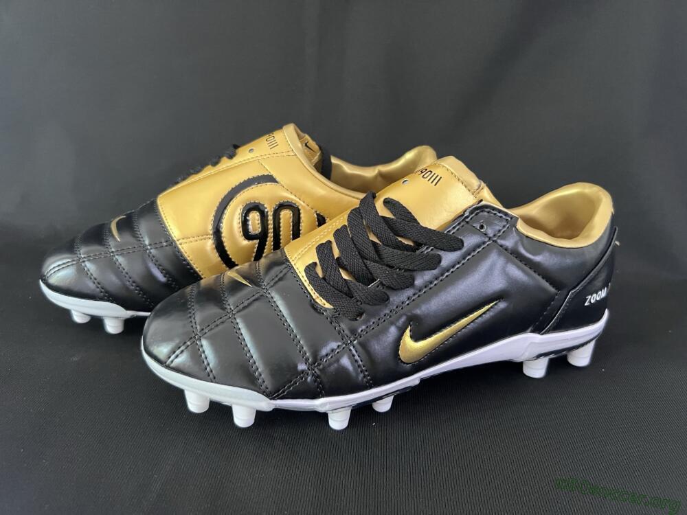 Nike Air Zoom Total 90 III FG Football Boots - Black/Gold/White