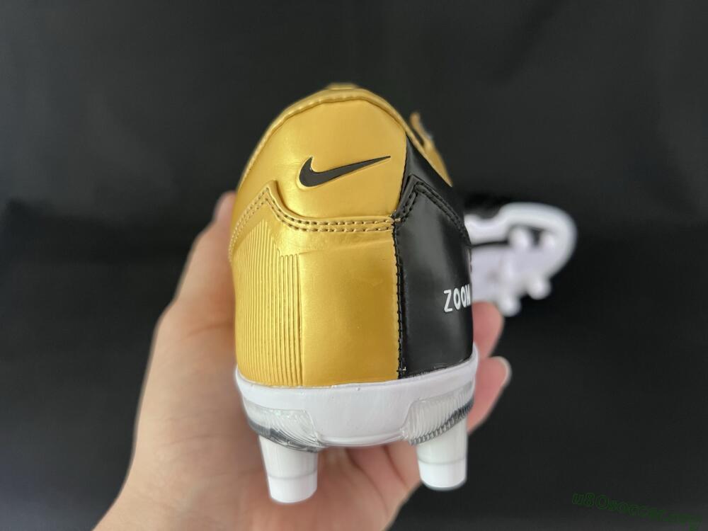 Nike Air Zoom Total 90 III FG Football Boots - Black/Gold/White