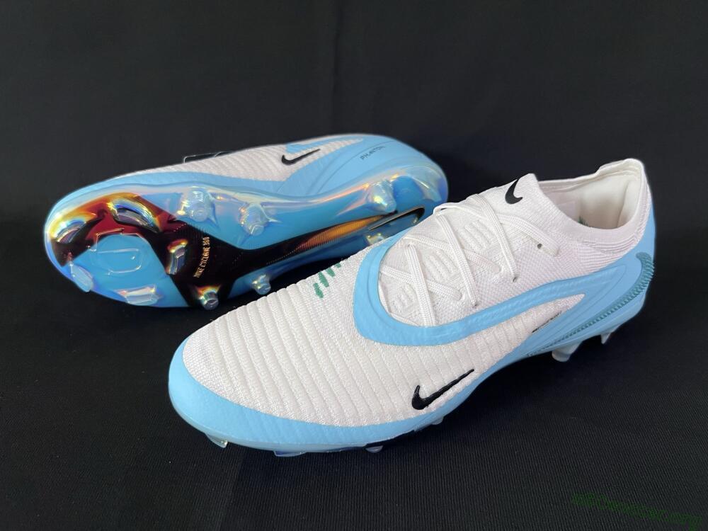 Nike Phantom 6 Low Elite FG Football Boots - Beige/Jade/Gold
