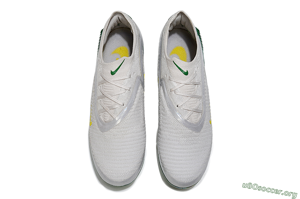 Nike Phantom 6 Low Elite FG Football Boots - White/Silver/Gold 4