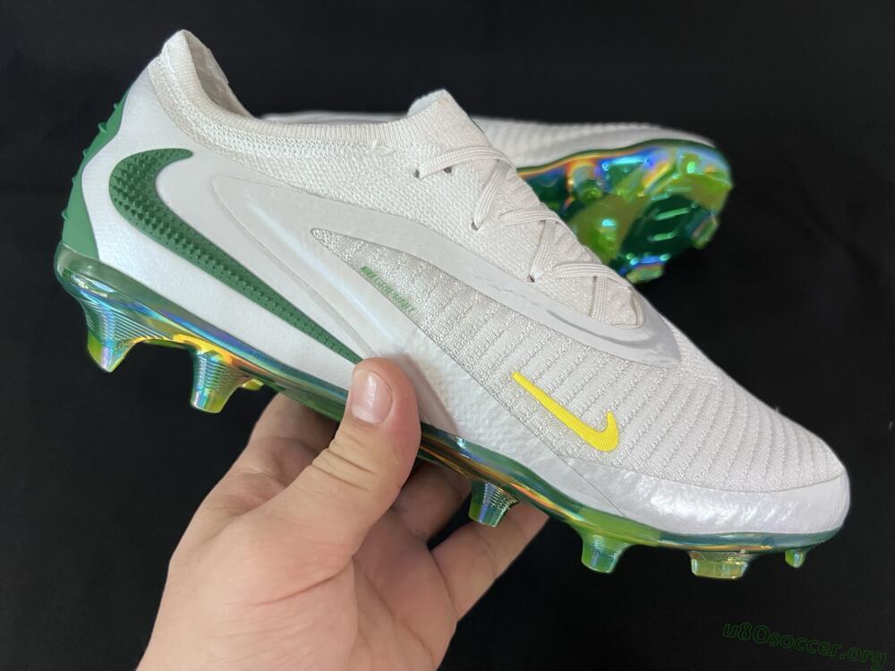 Nike Phantom 6 Low Elite FG Football Boots - White/Silver/Gold
