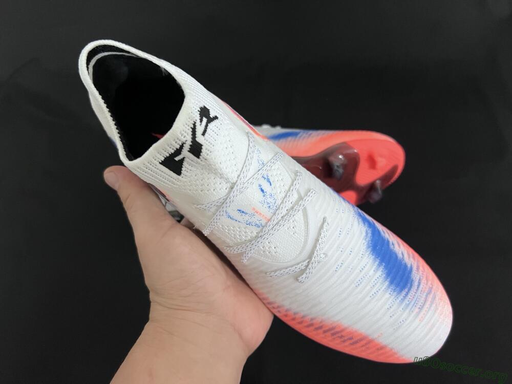 Puma Future 8 Ultimate FG Football Boots - White/Pink/Blue