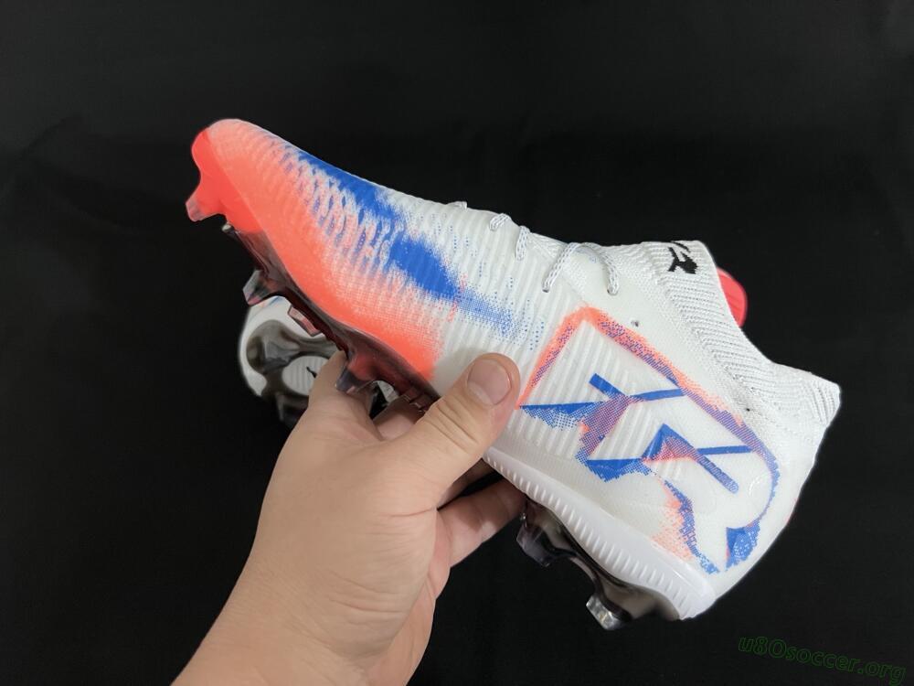 Puma Future 8 Ultimate FG Football Boots - White/Pink/Blue