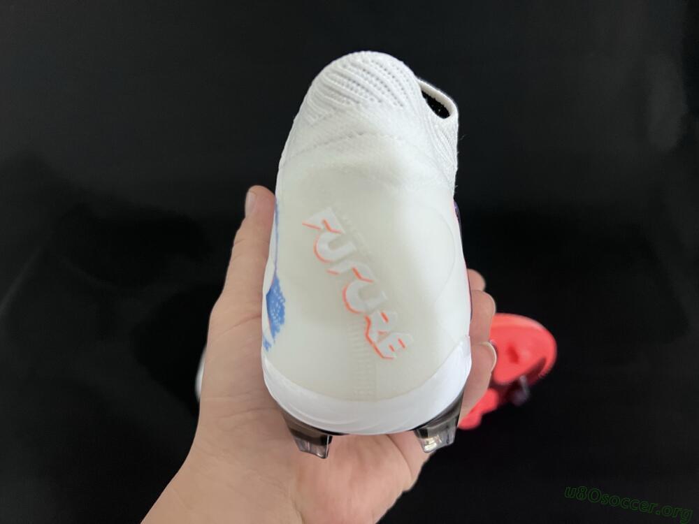 Puma Future 8 Ultimate FG Football Boots - White/Pink/Blue