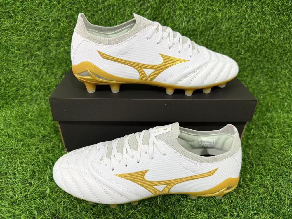 Mizuno Morelia Neo 3 FG Football Boots - White/Gold/Gray