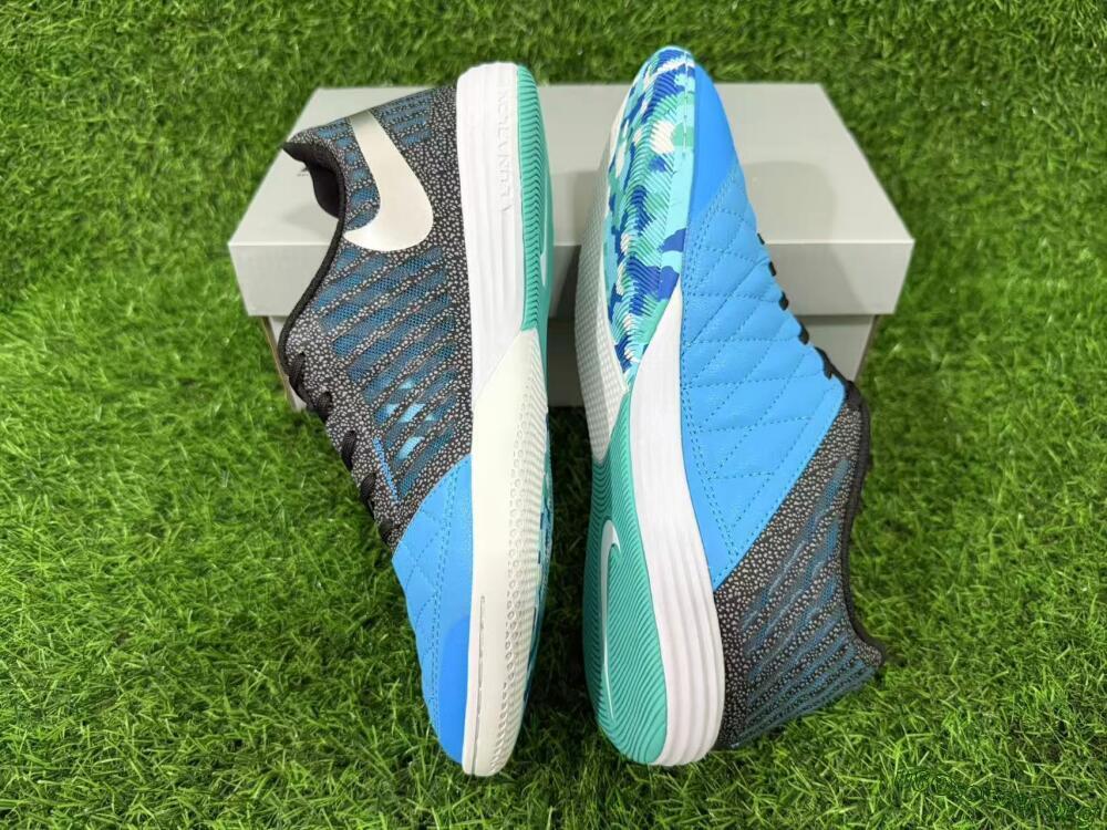 Nike Lunar Gato 2 IC Football Shoes - Blue/Aqua Blue/Black Metallic