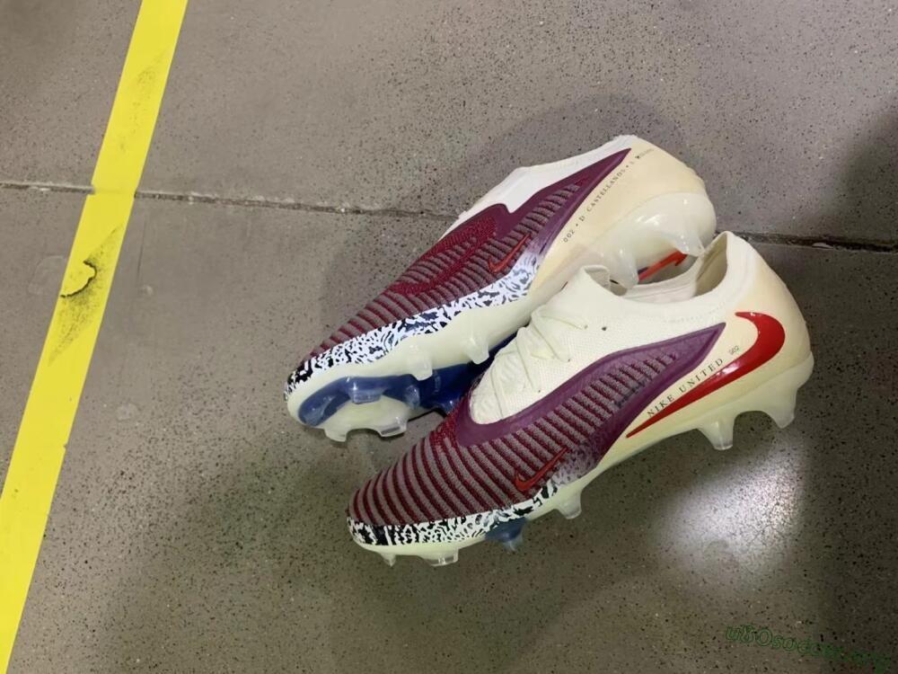 Nike Phantom 6 Elite Low FG Football Boots - Red/Crimson Glow/Chalk White