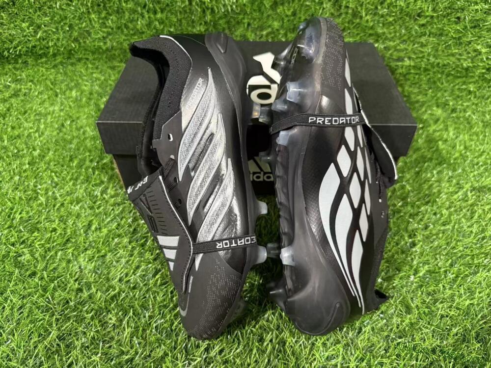 Adidas Predator 26 Elite Fold-Over Tongue FG Football Boots - Black/Charcoal Gray/Steel Silver