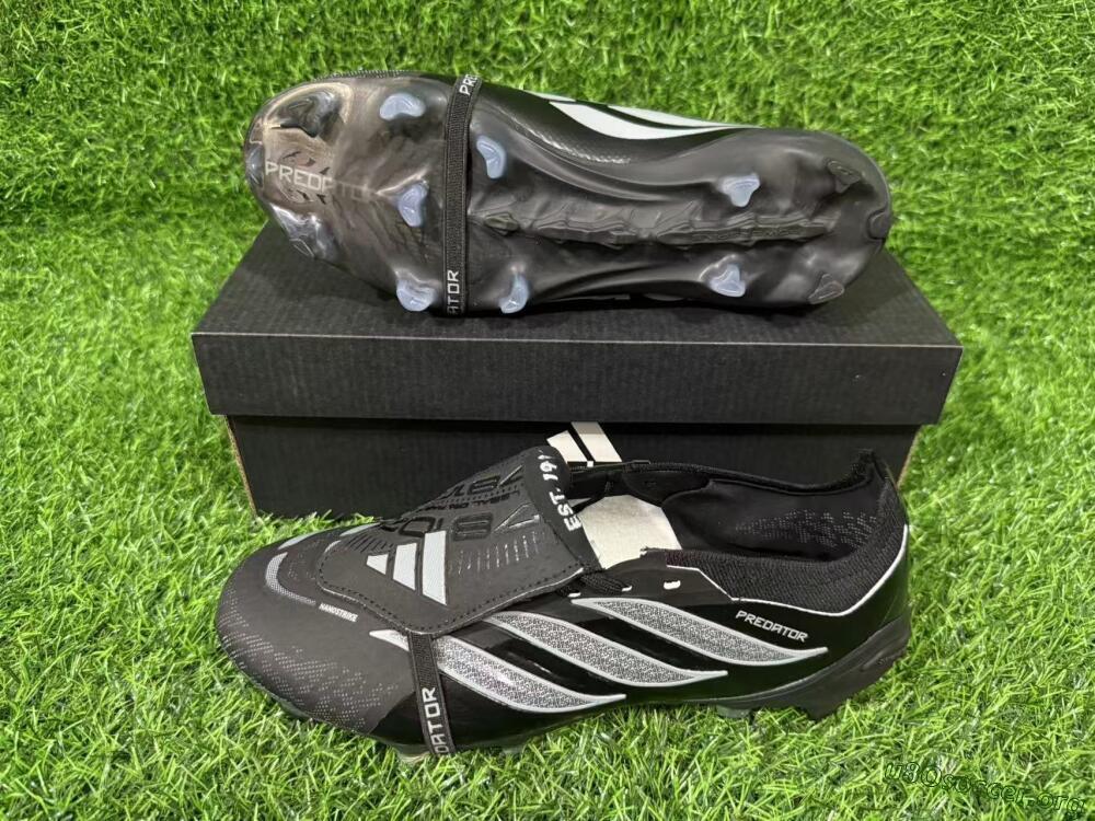 Adidas Predator 26 Elite Fold-Over Tongue FG Football Boots - Black/Charcoal Gray/Steel Silver