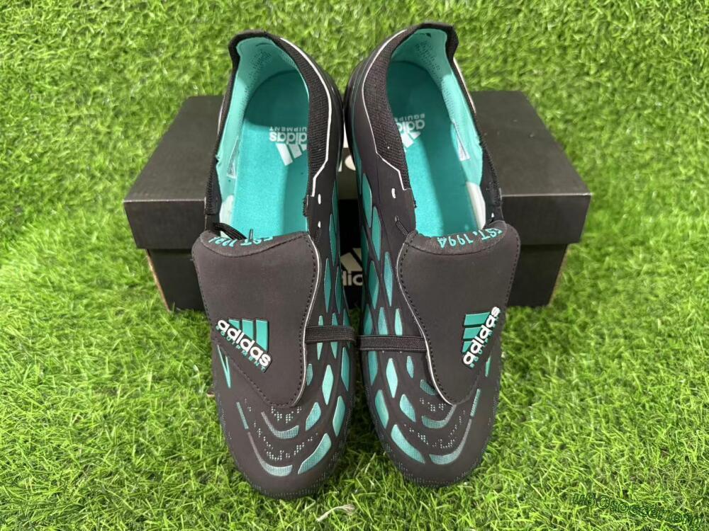 Adidas Predator 26 Elite Fold-Over Tongue FG Football Boots - Black/Electric Blue/Metallic Teal
