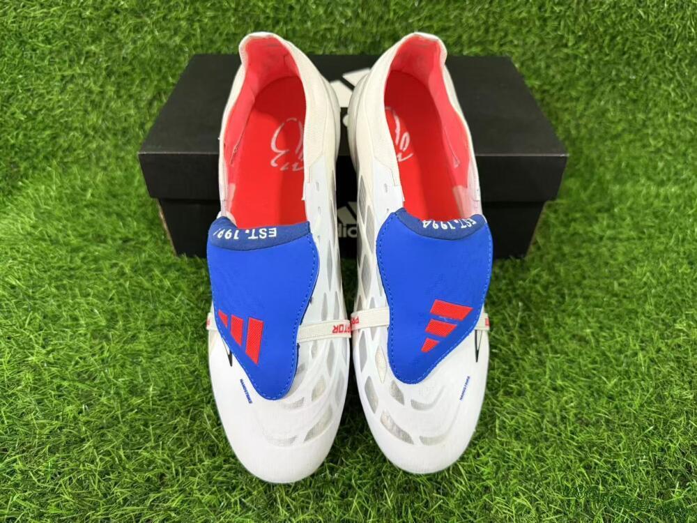 Adidas Predator 26 Elite Fold-Over Tongue FG Football Boots - White/Electric Blue/Silver Gray