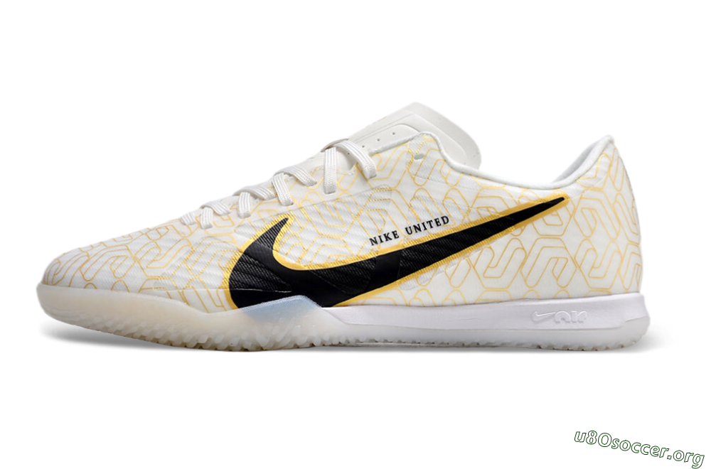 Nike Air Zoom Mercurial Vapor 15 Academy IC Football Shoes - White/Gold/Black 3