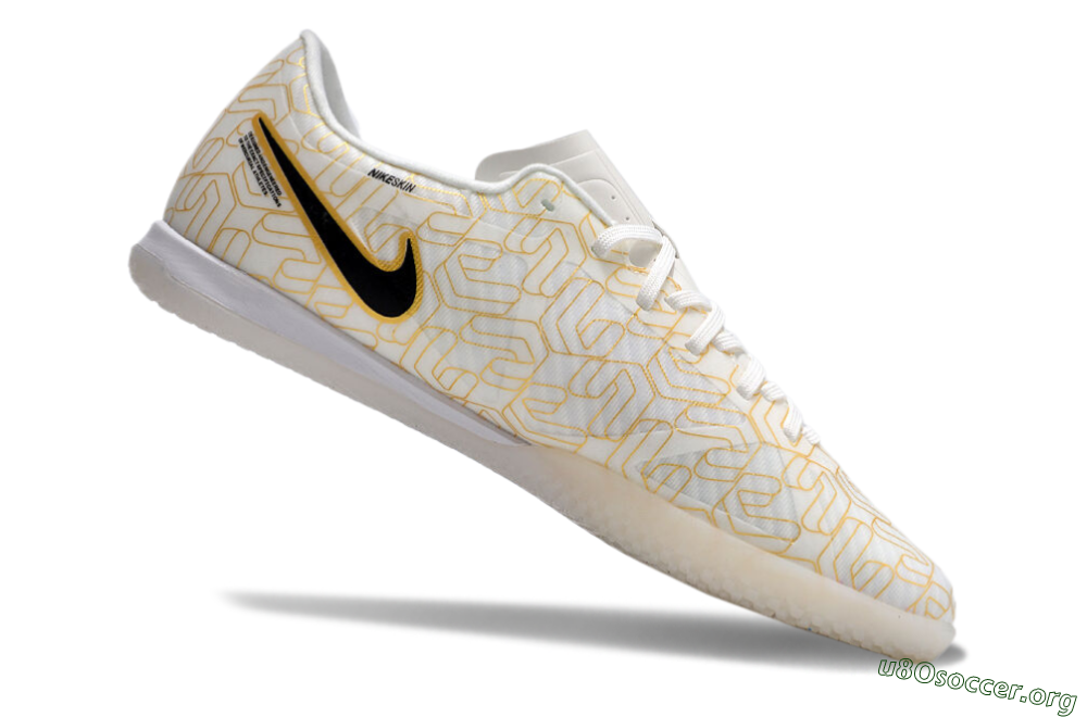 Nike Air Zoom Mercurial Vapor 15 Academy IC Football Shoes - White/Gold/Black 4