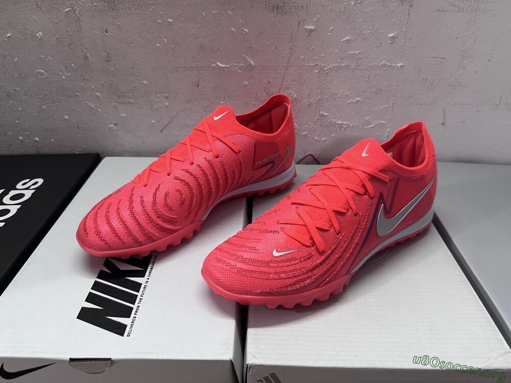 Nike Phantom Luna 2 Elite TF Football Shoes - Red/Black/Blue/White
