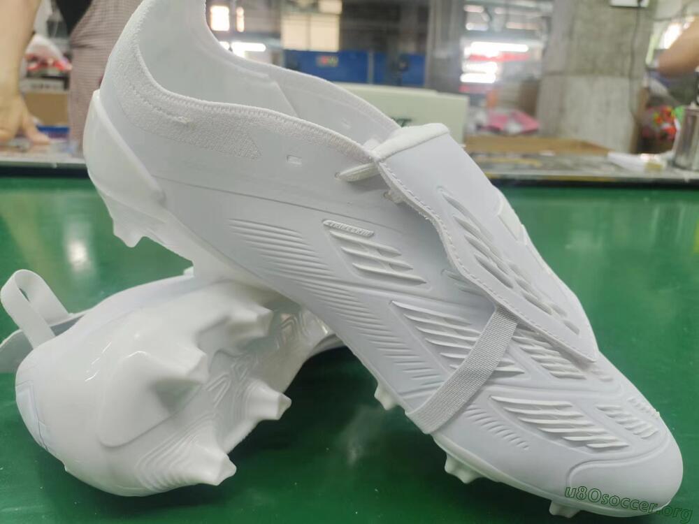 Adidas Predator Elite Foldover Tongue FG Football Boots - White/Beige