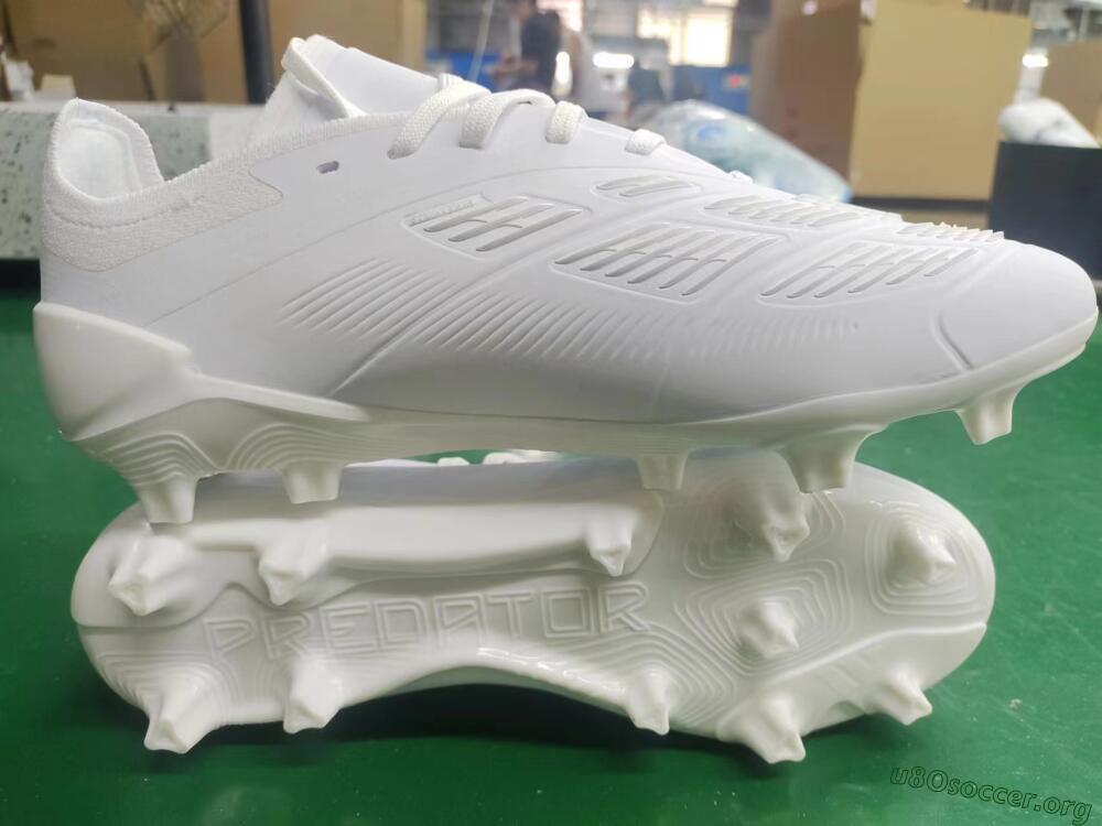 Adidas Predator Accuracy.1 FG Football Boots - White/Beige