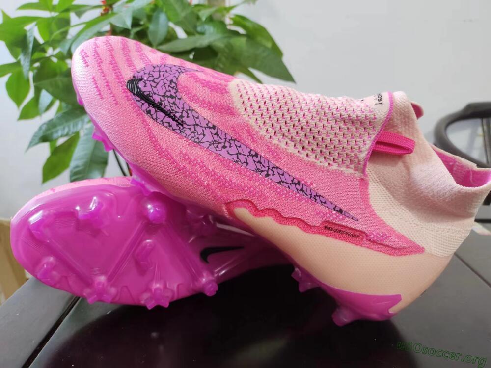 Nike Phantom GX Elite DF Link FG Football Boots - Pink/Black/Gold