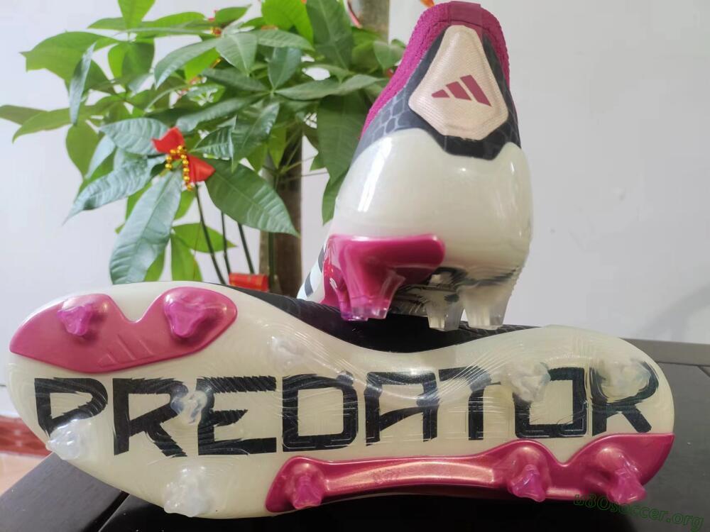 Adidas Predator Accuracy+ FG Football Boots - Black/White/Pink