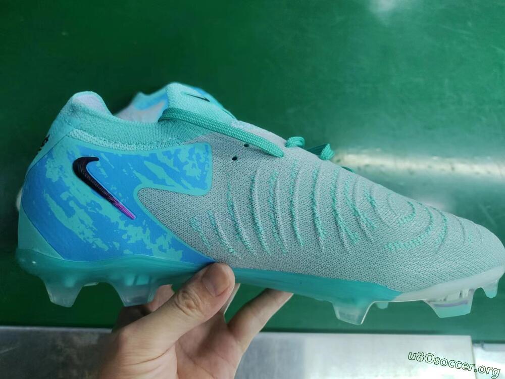 Nike Phantom Luna 2 Elite LV8 FG Football Boots - Jade/Black/Purple