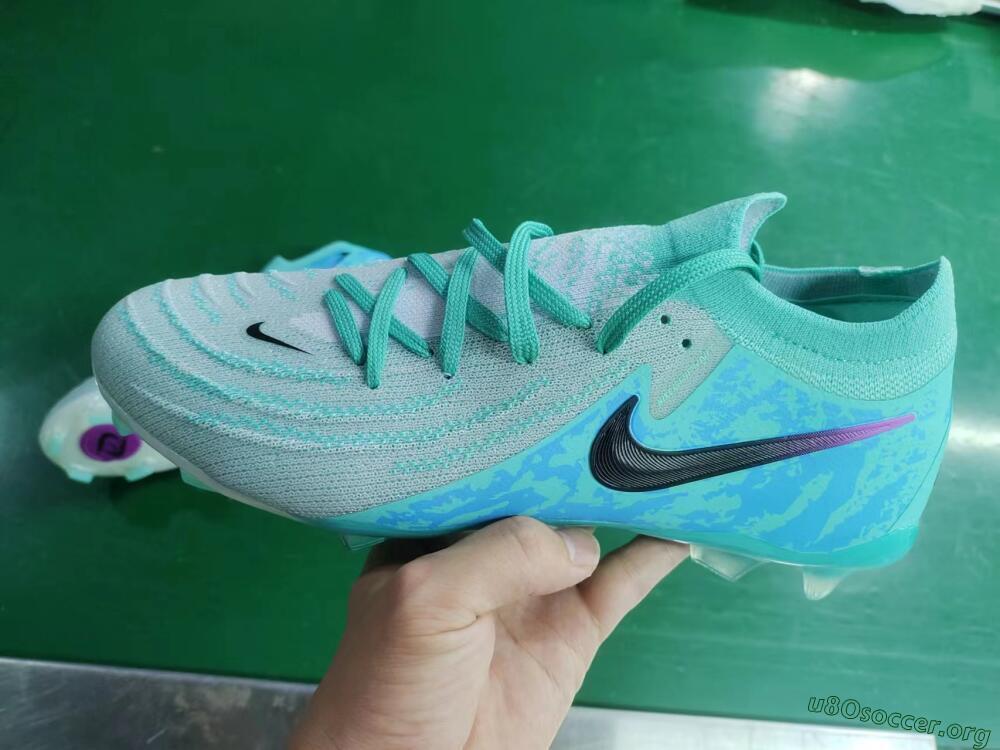 Nike Phantom Luna 2 Elite LV8 FG Football Boots - Jade/Black/Purple