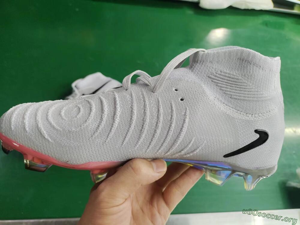 Nike Phantom Luna Elite NU FG Football Boots - Grey/Black/Blue