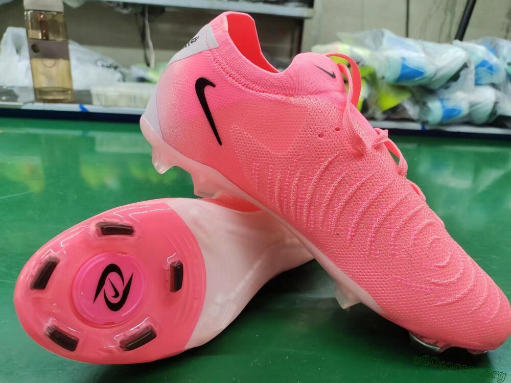 Nike Phantom Luna Elite FG Football Boots - Pink/Black