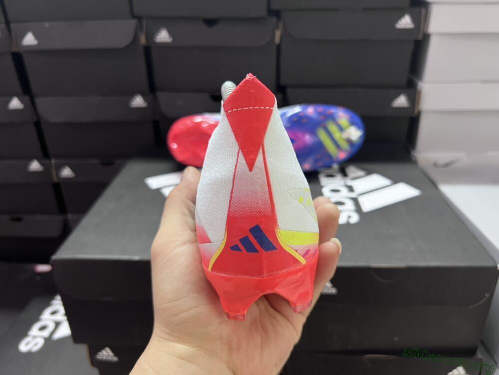 Adidas Predator FIFA World Cup Qatar 2022 Edge+ FG Football Boots - White/Red/Blue