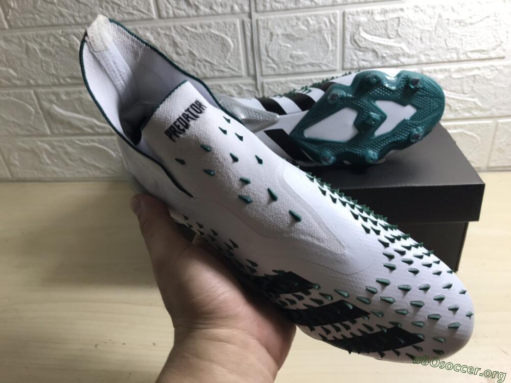 Adidas Predator Freak+ FG Football Boots - White/Black/Green
