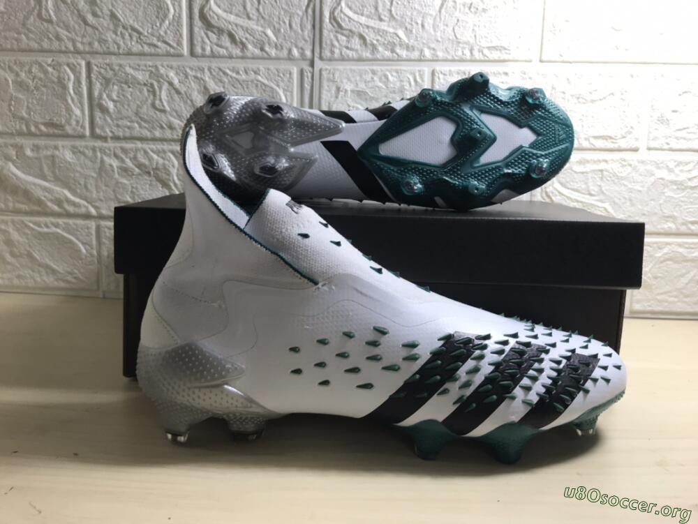 Adidas Predator Freak+ FG Football Boots - White/Black/Green