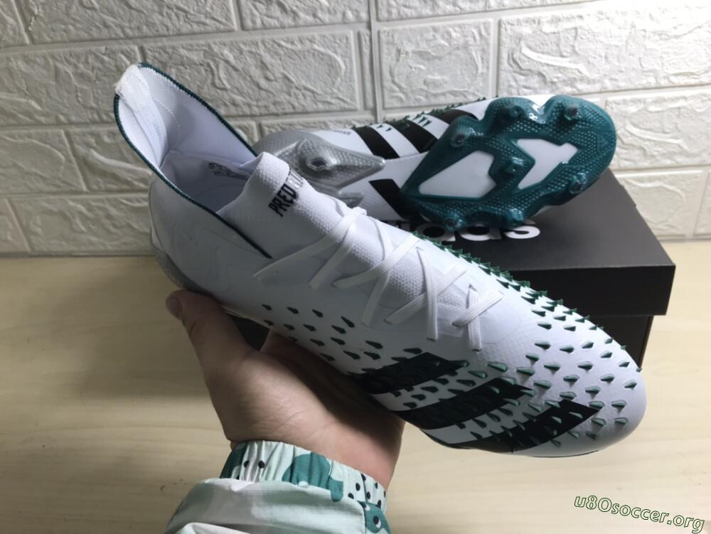 Adidas Predator Freak.1 FG Football Boots - White/Green/Black