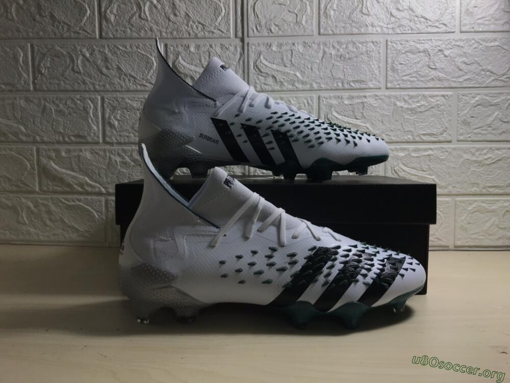 Adidas Predator Freak.1 FG Football Boots - White/Green/Black